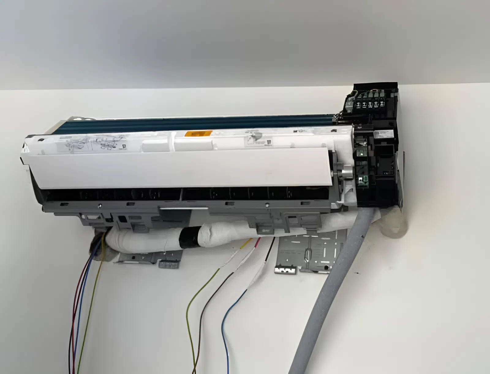 Sửa Điều Hòa Tại Tân Uyên Giá Rẻ