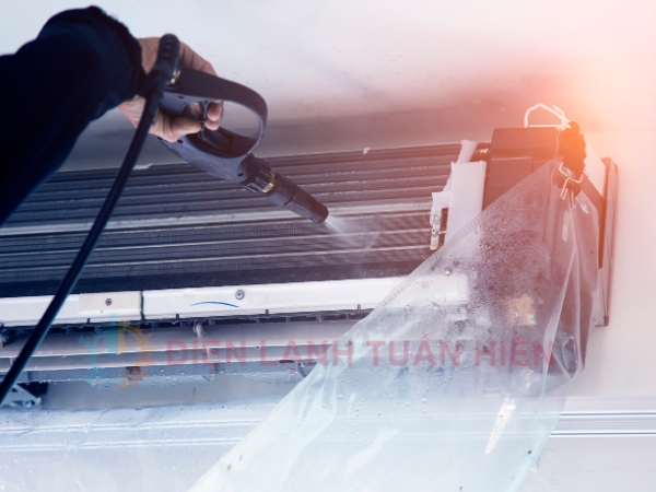 Dịch Vụ Vệ Sinh Máy Lạnh Bình Dương