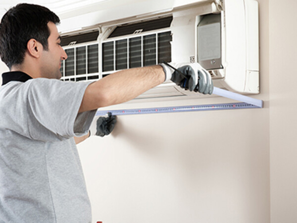 Vệ Sinh Máy Lạnh Tại Tân Uyên